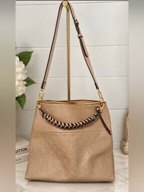 ✨ LV Mirror Maida Hobo Bag – Camel Genuine Leather – Like N